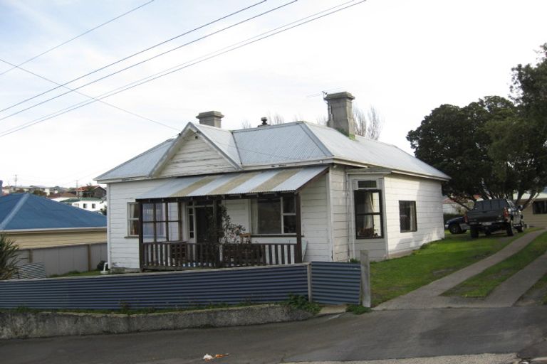 Photo of property in 22 Bellevue Place, Port Chalmers, 9023