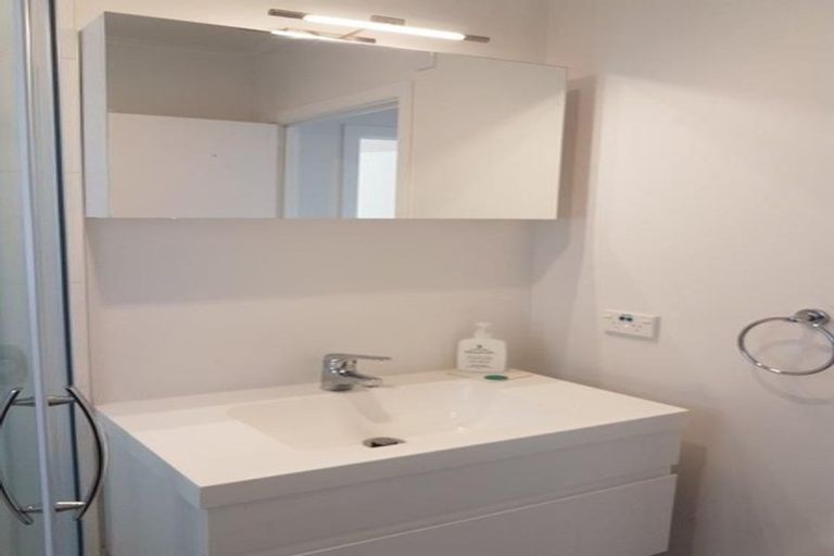 Photo of property in 1/46 Jutland Road, Hauraki, Auckland, 0622