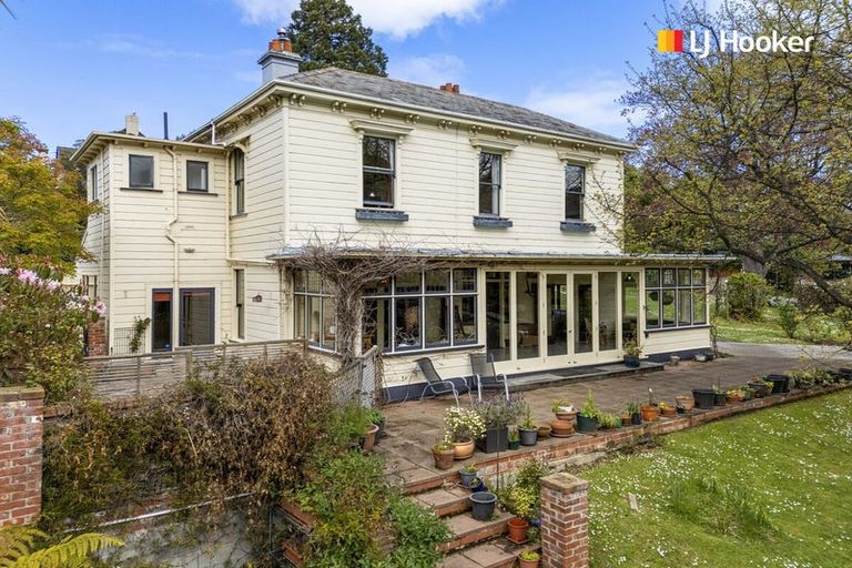 Photo of property in 504 Queens Drive, Dunedin Central, Dunedin, 9016