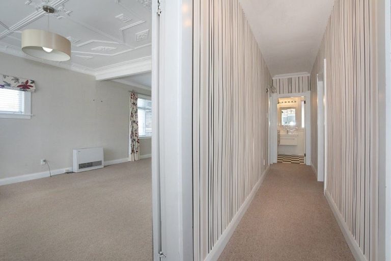 Photo of property in 35 High Street, Marton, 4710