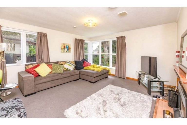 Photo of property in 8 Westcott Street, Dallington, Christchurch, 8061