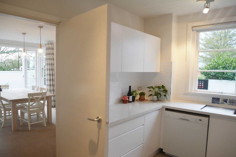 Photo of property in 1/21 Winchester Street, Merivale, Christchurch, 8014