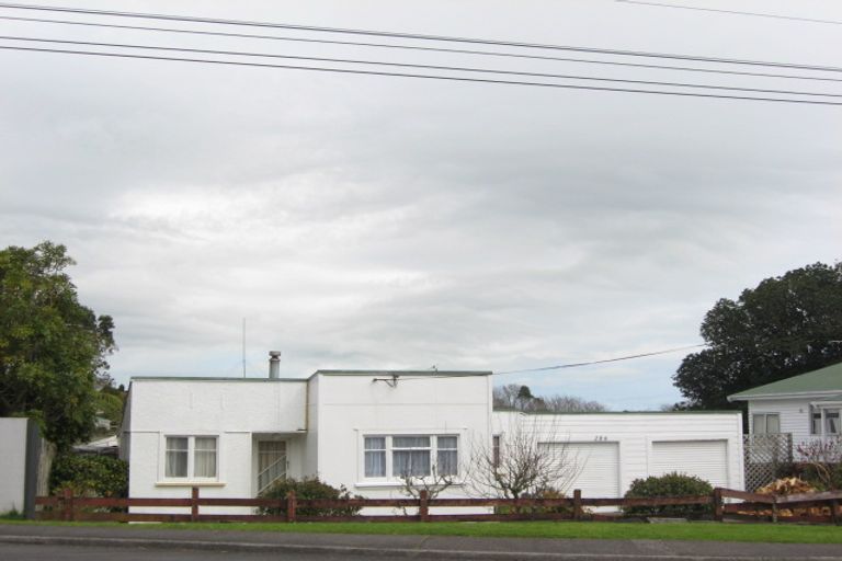 Photo of property in 286 Tukapa Street, Hurdon, New Plymouth, 4310