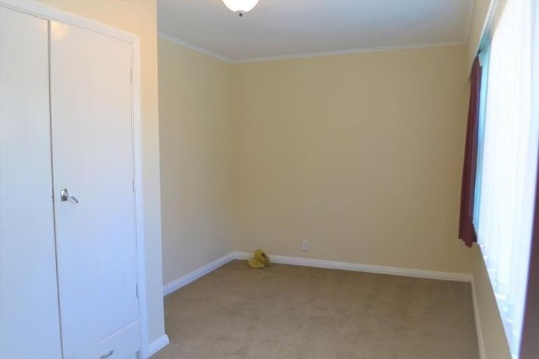 Photo of property in 2 Levy Street, Mount Victoria, Wellington, 6011