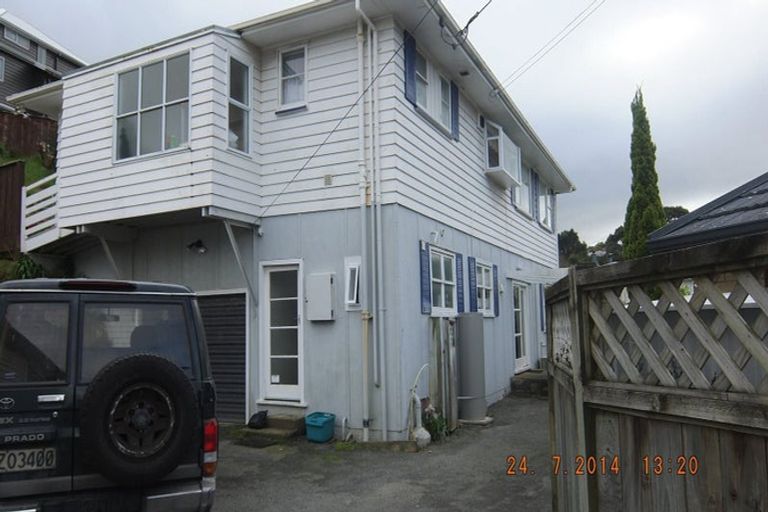 Photo of property in 20 Redwood Avenue, Tawa, Wellington, 5028