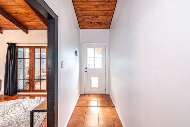 Photo of property in 17 Toi Street, Tawhero, Whanganui, 4501