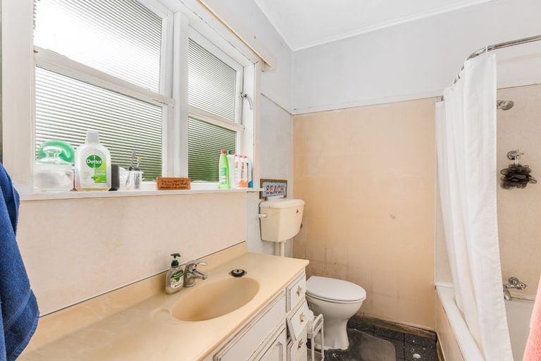 Photo of property in 25a Witako Street, Epuni, Lower Hutt, 5011