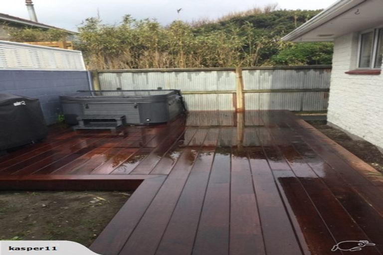 Photo of property in 2/161 Marine Parade, New Brighton, Christchurch, 8083