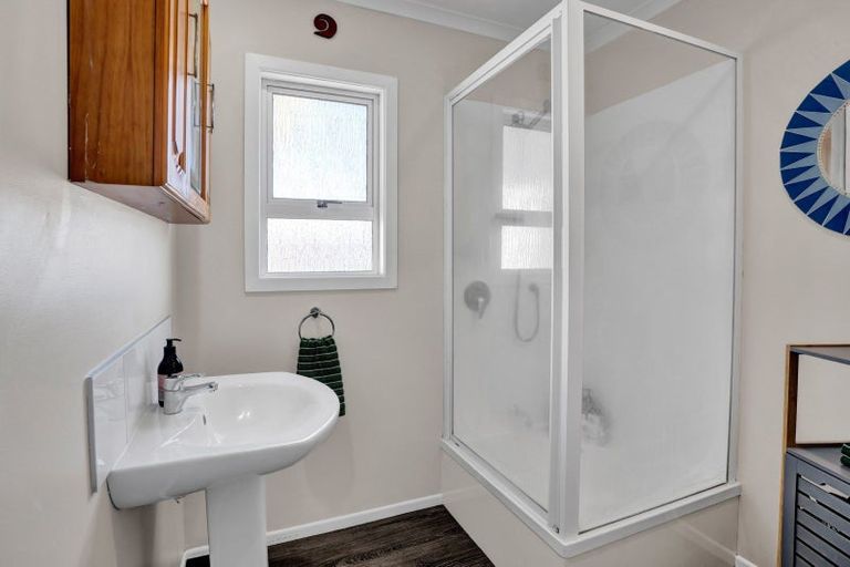 Photo of property in 7 Saxton Road, Upper Vogeltown, New Plymouth, 4310