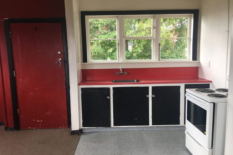 Photo of property in 10 Newnham Terrace, Upper Riccarton, Christchurch, 8041