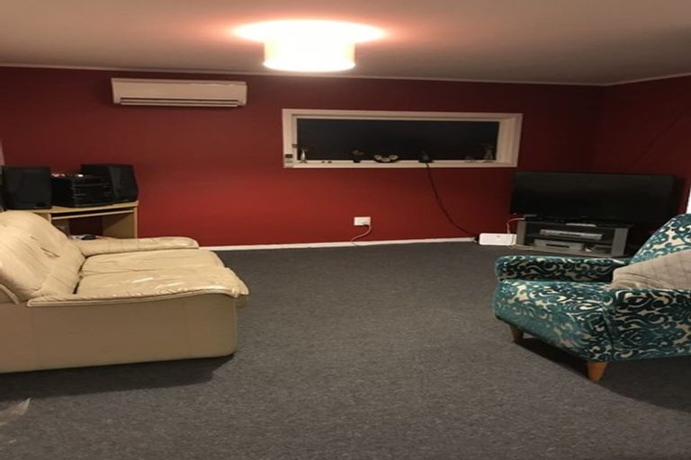 Photo of property in 177 Stokes Valley Road, Stokes Valley, Lower Hutt, 5019