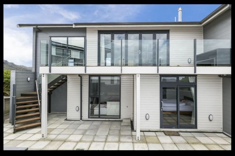 Photo of property in 28b Punjab Street, Khandallah, Wellington, 6035