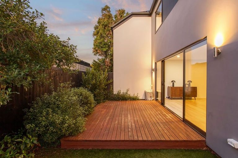 Photo of property in 6/64 Brockworth Place, Riccarton, Christchurch, 8011