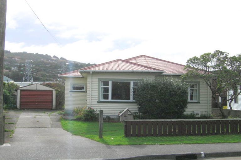 Photo of property in 30 Ropata Crescent, Boulcott, Lower Hutt, 5010