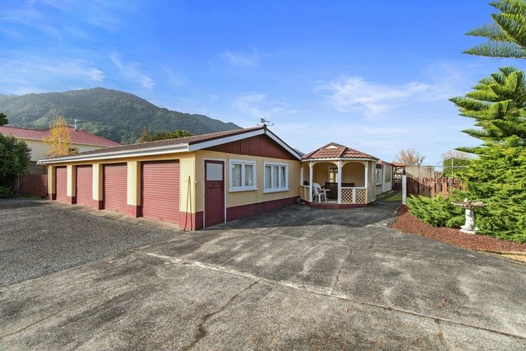 Photo of property in 7 Hikutaia Street, Te Aroha, 3320