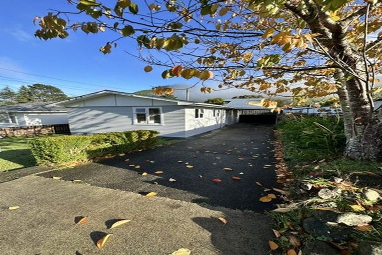 Photo of property in 4 Waimarama Grove, Birchville, Upper Hutt, 5018