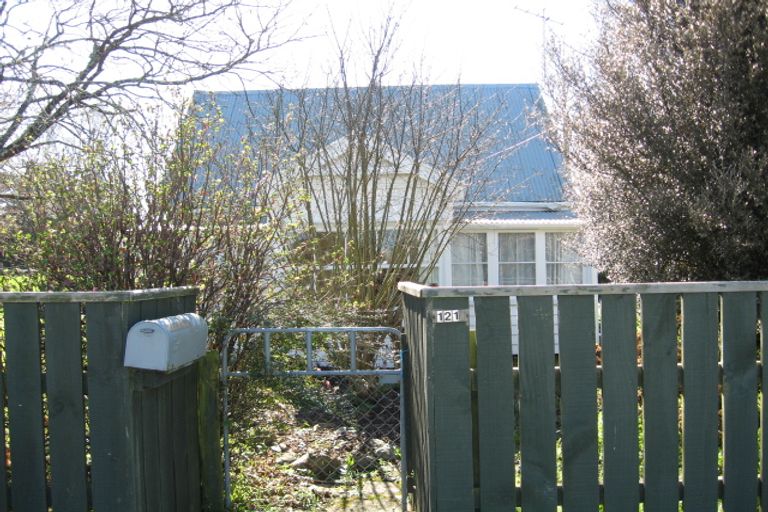 Photo of property in 121 Kuratawhiti Street, Woodside, Greytown, 5794