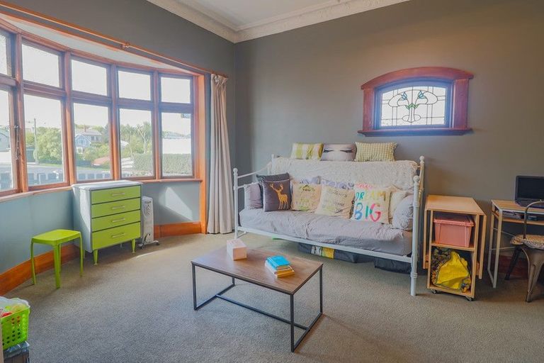 Photo of property in 28 Forbes Street, Balaclava, Dunedin, 9011