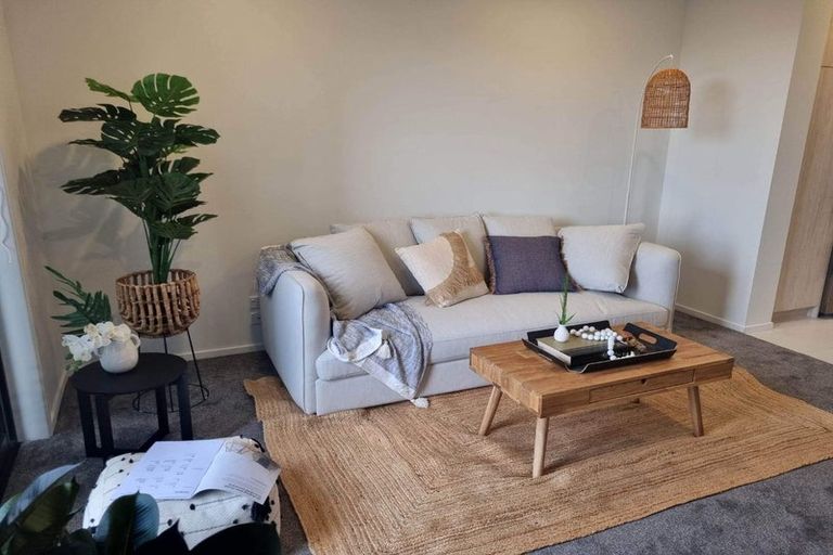 Photo of property in 8/231 Marine Parade, Seatoun, Wellington, 6022