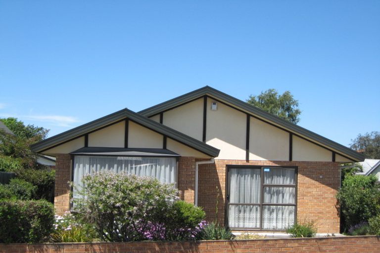 Photo of property in 1/16 Vogel Street, Richmond, Christchurch, 8013