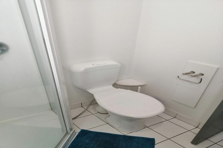 Photo of property in Terrace Garden Apartments, 12b/120 The Terrace, Wellington Central, Wellington, 6011