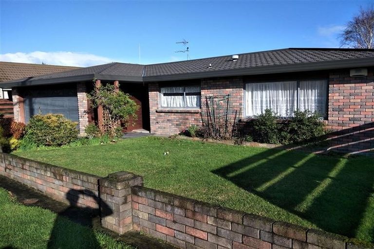 Photo of property in 248 Tukapa Street, Westown, New Plymouth, 4310