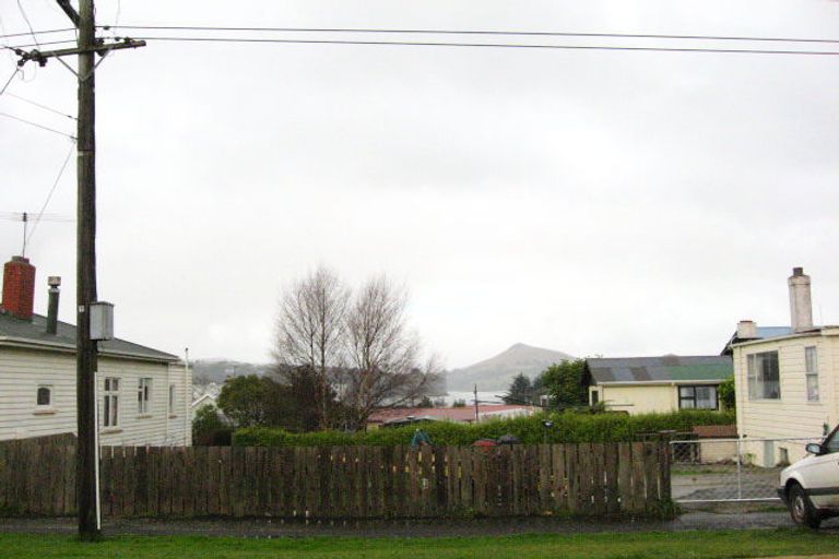 Photo of property in 11 Station Road, Sawyers Bay, Port Chalmers, 9023