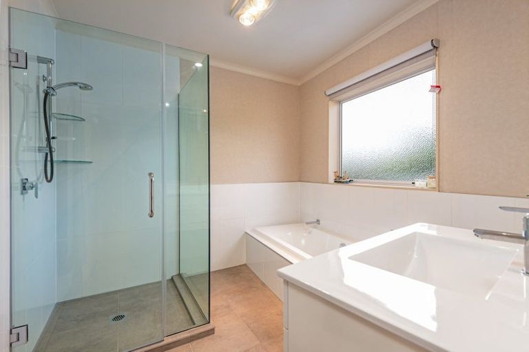 Photo of property in 42 Collingwood Street, Hokowhitu, Palmerston North, 4410