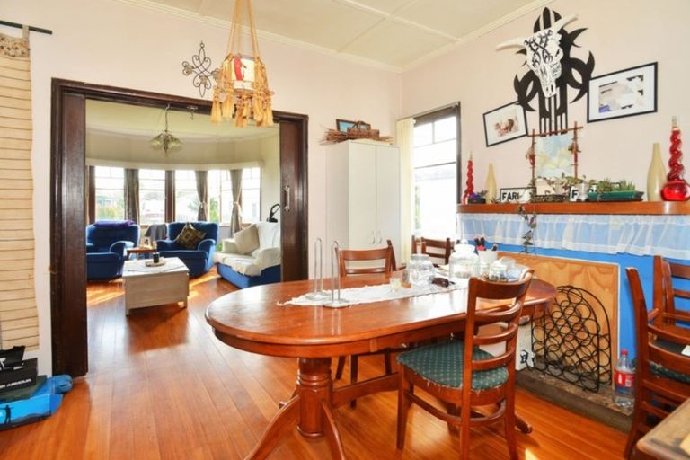 Photo of property in 37 Muir Street, Te Hapara, Gisborne, 4010