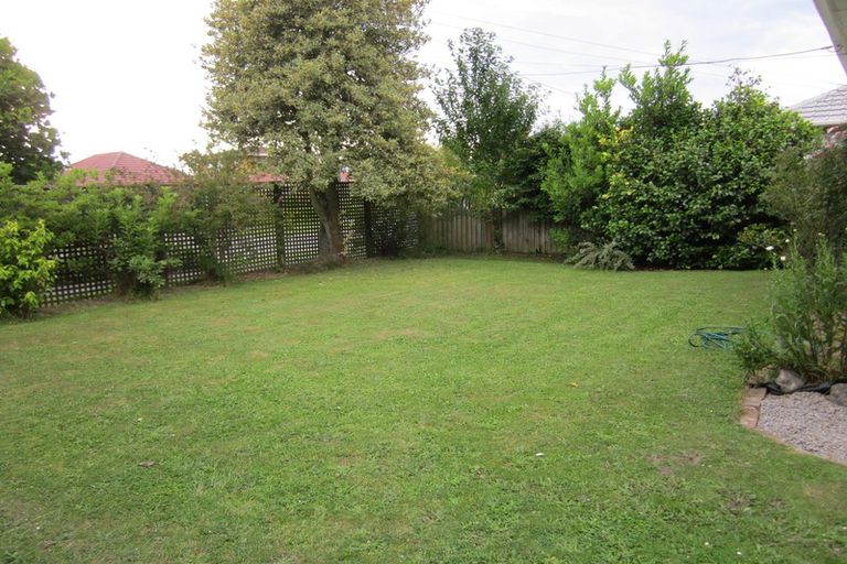 Photo of property in 218 Weston Road, St Albans, Christchurch, 8052