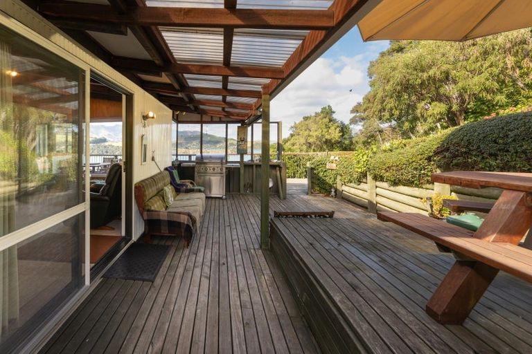 Photo of property in 23 Archdalls Road, Robinsons Bay, 7581