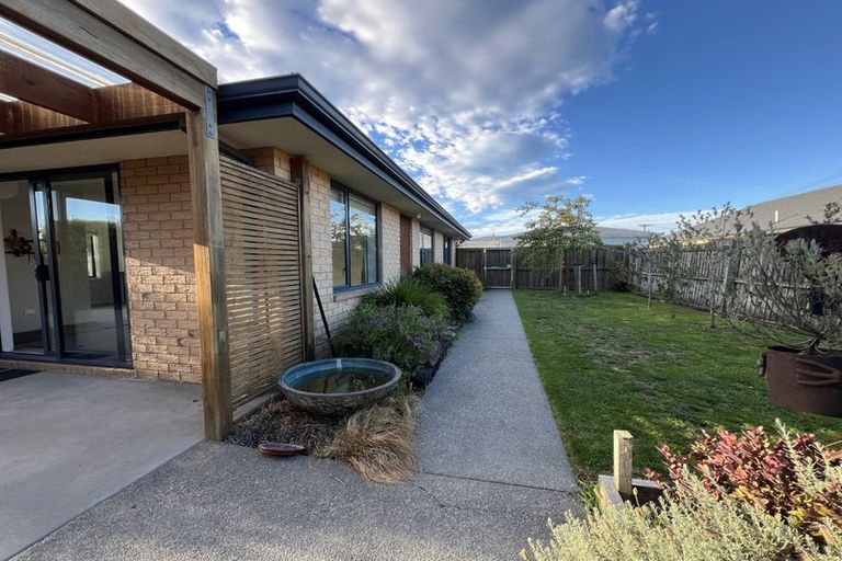 Photo of property in 17 Vickerys Road, Wigram, Christchurch, 8042