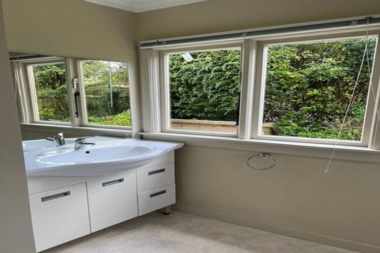 Photo of property in 30 Hart Street, Belleknowes, Dunedin, 9011