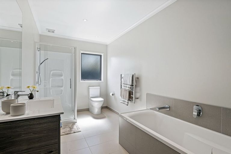 Photo of property in 3 Whares Court, Silverdale, 0932