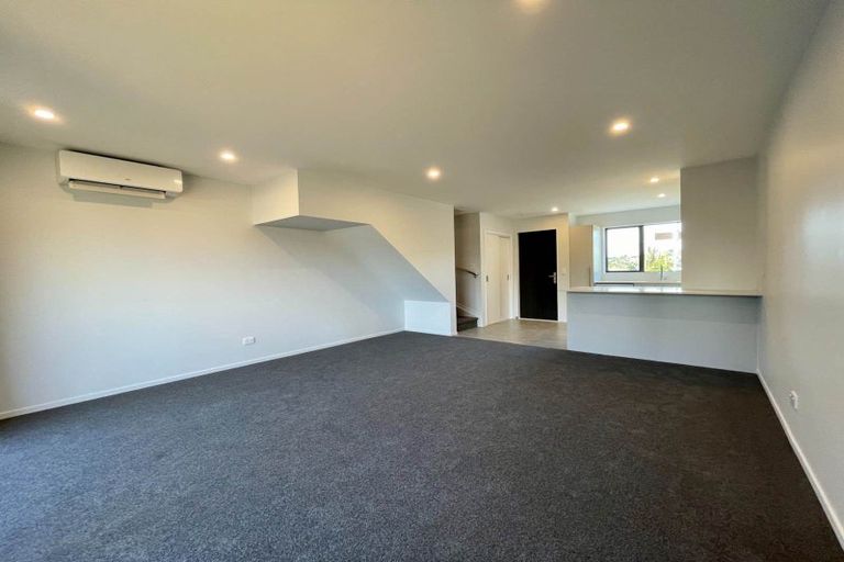 Photo of property in 4/17 Ambler Avenue, Glen Eden, Auckland, 0602
