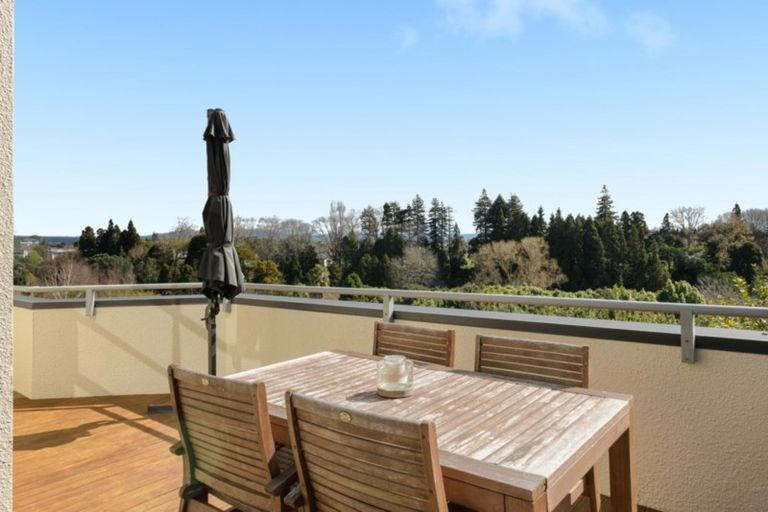 Photo of property in 64 Little John Drive, Bellevue, Tauranga, 3110