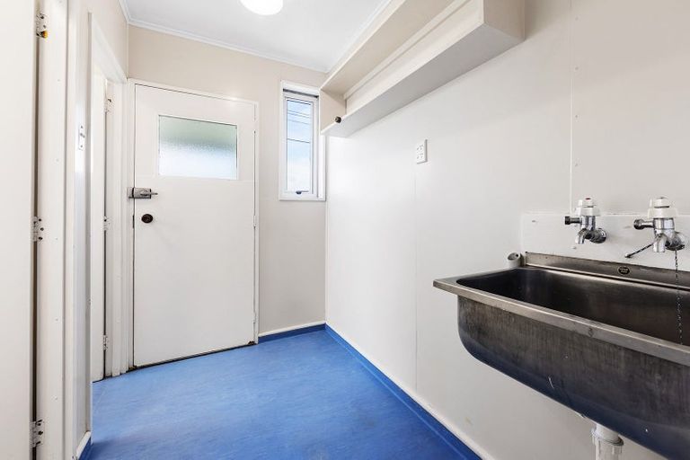 Photo of property in 1/24 Stapletons Road, Richmond, Christchurch, 8013