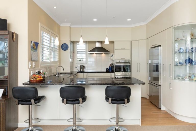 Photo of property in 444 Otumoetai Road, Otumoetai, Tauranga, 3110