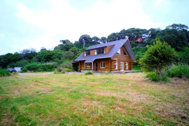 Photo of property in 80 Tilley Road, Paekakariki, 5034