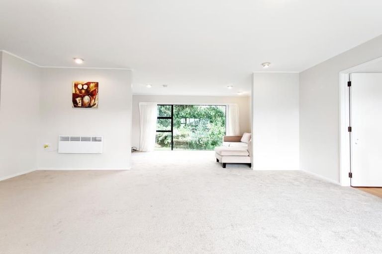 Photo of property in 41 Kenmure Avenue, Forrest Hill, Auckland, 0620