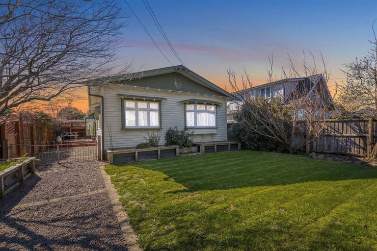 Photo of property in 1/96 Condell Avenue, Papanui, Christchurch, 8053