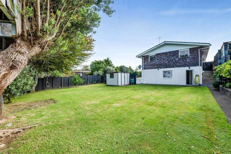 Photo of property in 22 Nevada Drive, Merrilands, New Plymouth, 4312