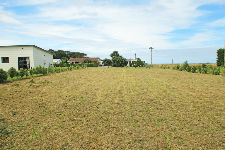 Photo of property in 37 Cobblestone Road, Kakanui, Oamaru, 9495
