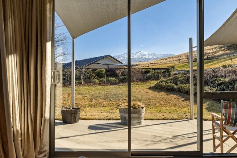 Photo of property in 44 Springbank Grove, Lower Shotover, Queenstown, 9371