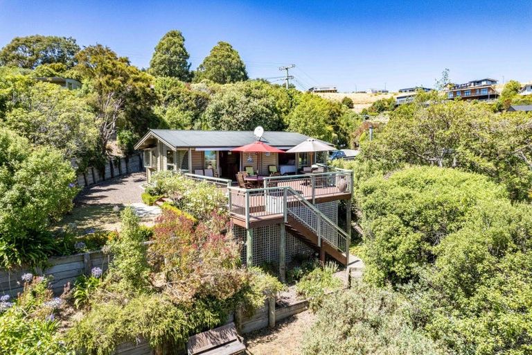 Photo of property in 8 Bayview Crescent, Duvauchelle, 7581