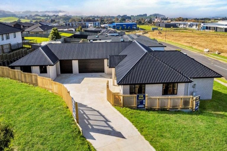 Photo of property in 2 Flannery Road, Pokeno, 2402