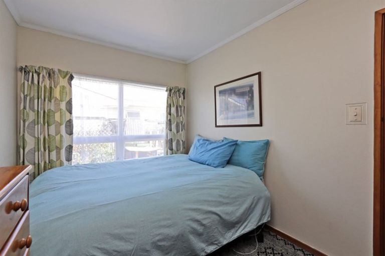 Photo of property in 2/381 Kennedy Road, Pirimai, Napier, 4112