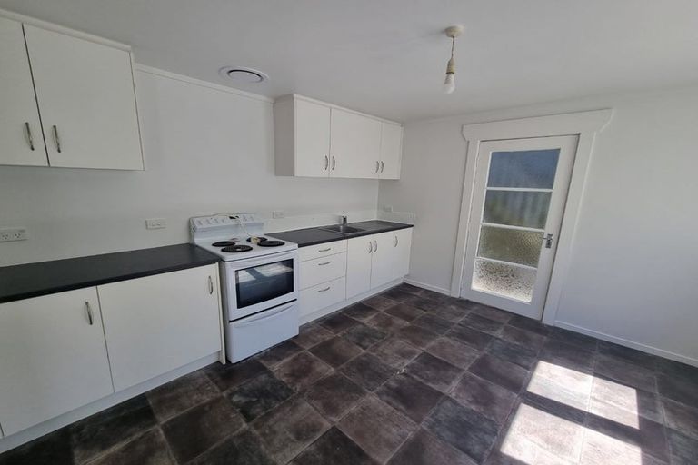 Photo of property in 3 Maarama Crescent, Aro Valley, Wellington, 6021