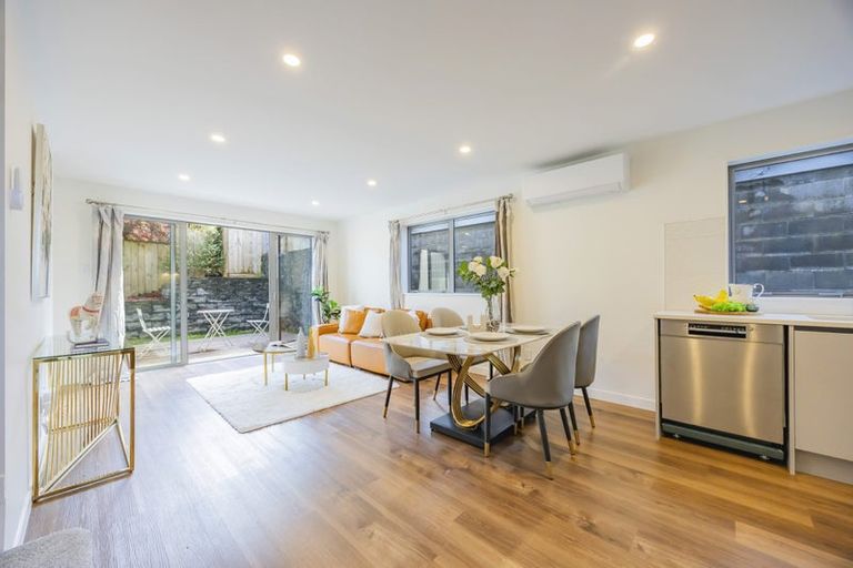 Photo of property in 32c Gulf View Road, Murrays Bay, Auckland, 0630