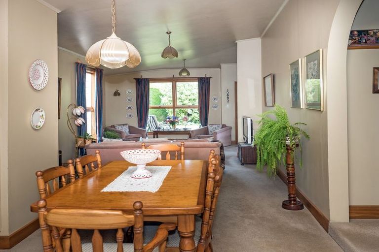 Photo of property in 1 Wright Street, Geraldine, 7930